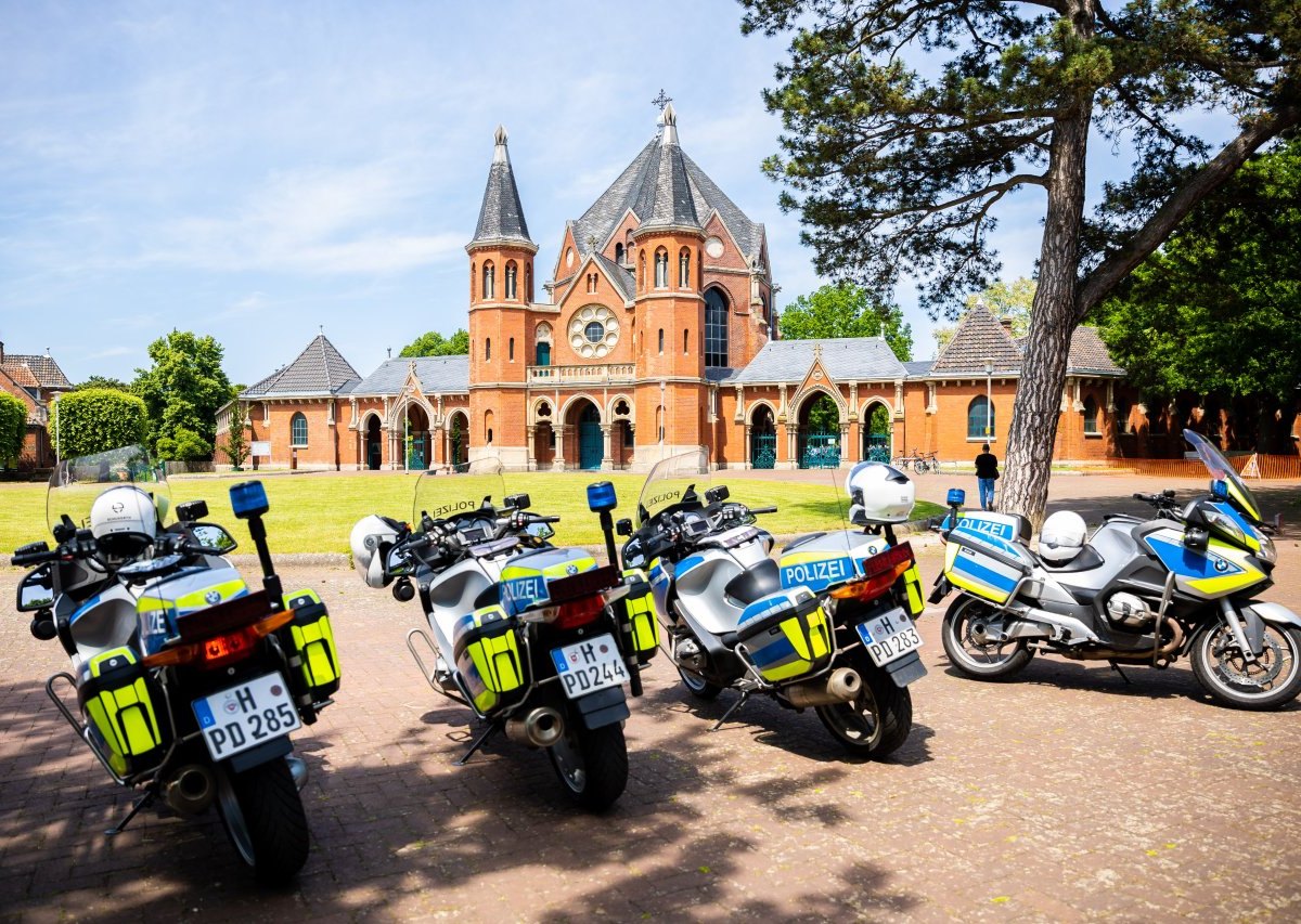 stöcken friedhof polizei hannover