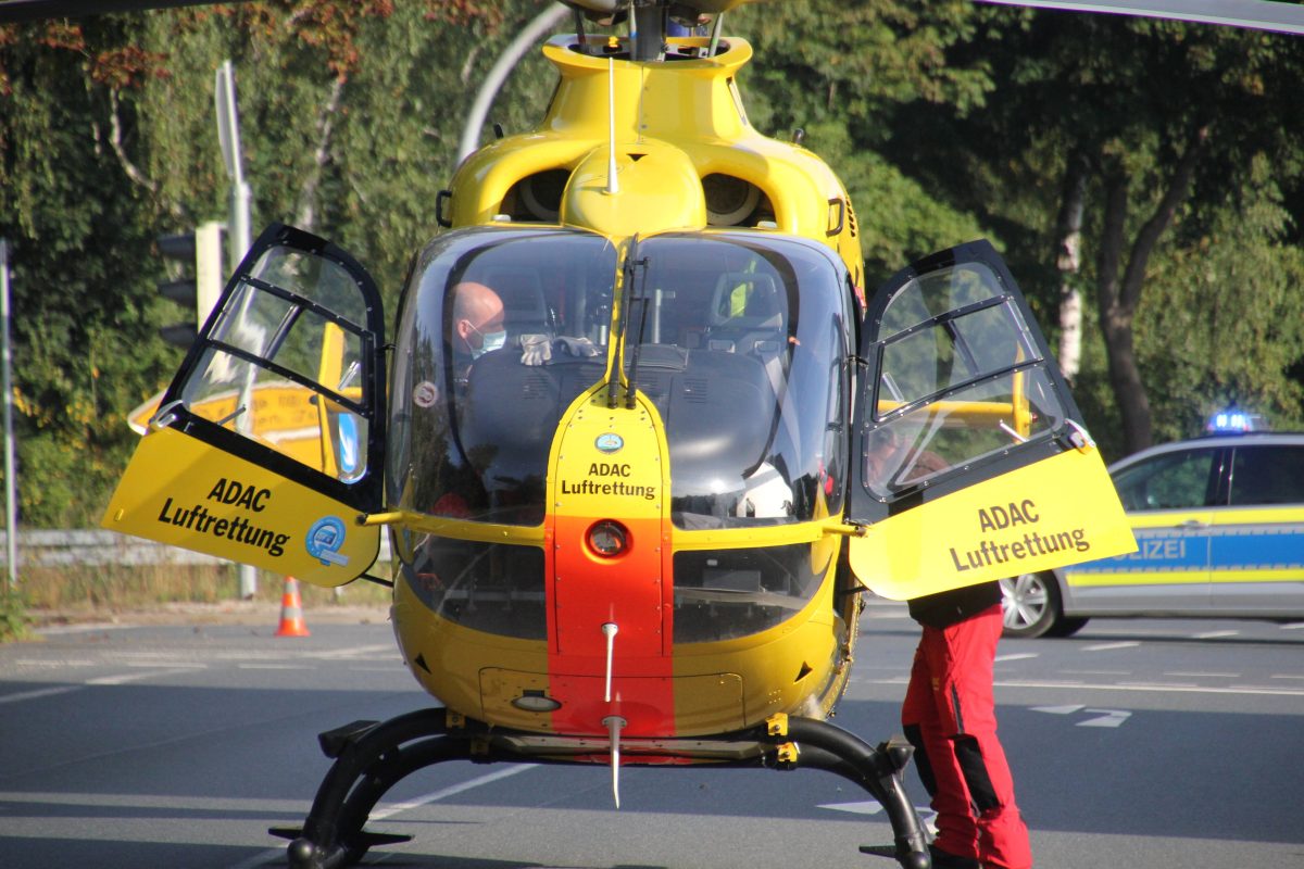 An der A7 in Niedersachsen ist eine Frau bei einem Unfall ums Leben gekommen.