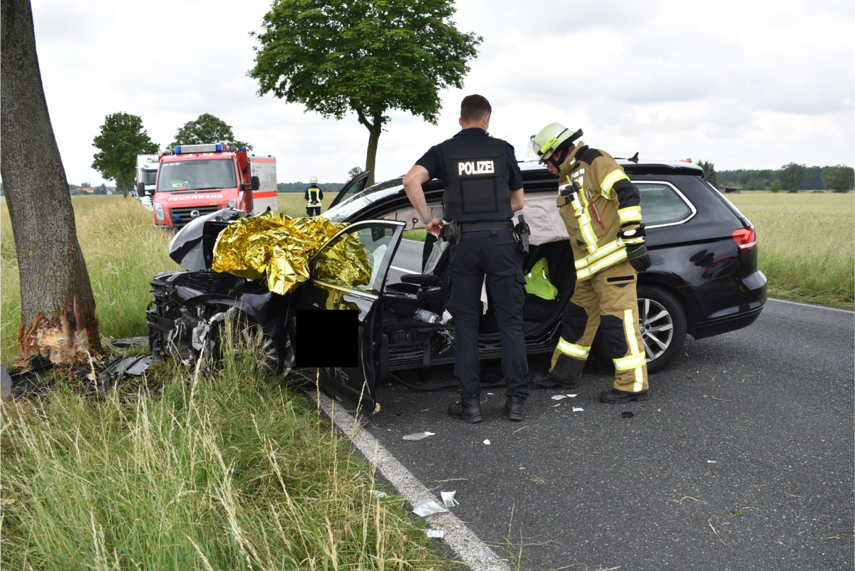 Kreis Gifhorn: Schwerer Unfall! Rettungshubschrauber Im Einsatz - News38.de