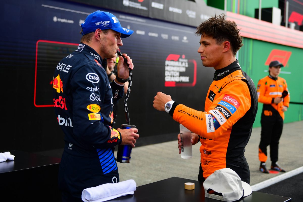 Die Luft an der Spitze der Formel 1 wird für Max Verstappen immer dünner! Jetzt muss der Starpilot die nächste schlechte Botschaft hinnehmen.