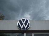 Die Alarmglocken bei VW in Wolfsburg kommen nicht zur Ruhe, sondern schrillen weiter. Die neusten zahlen zeigen viel Schatten und wenig Licht.