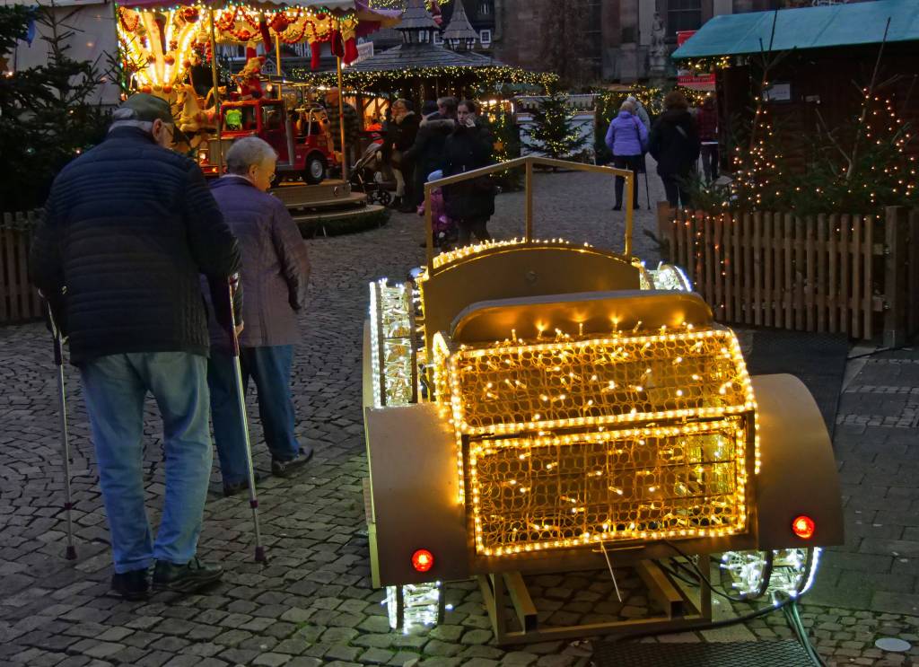 Weihnachtsmarkt-Eindruecke vom Weihnachtsmarkt in Einbeck zur Weihnachtszeit 2023 