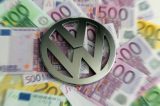 VW steckt in einer tiefen Krise. Das hält mehrere Ex-Topverdiener nicht davon ab, noch mehr Geld zu fordern.