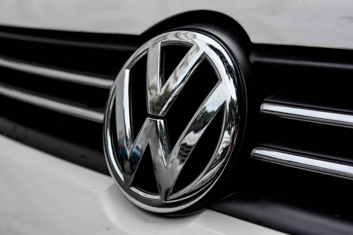 VW soll in Indien falsche Zölle gezahlt haben. Nun droht eine Milliardenstrafe. (Archivbild)