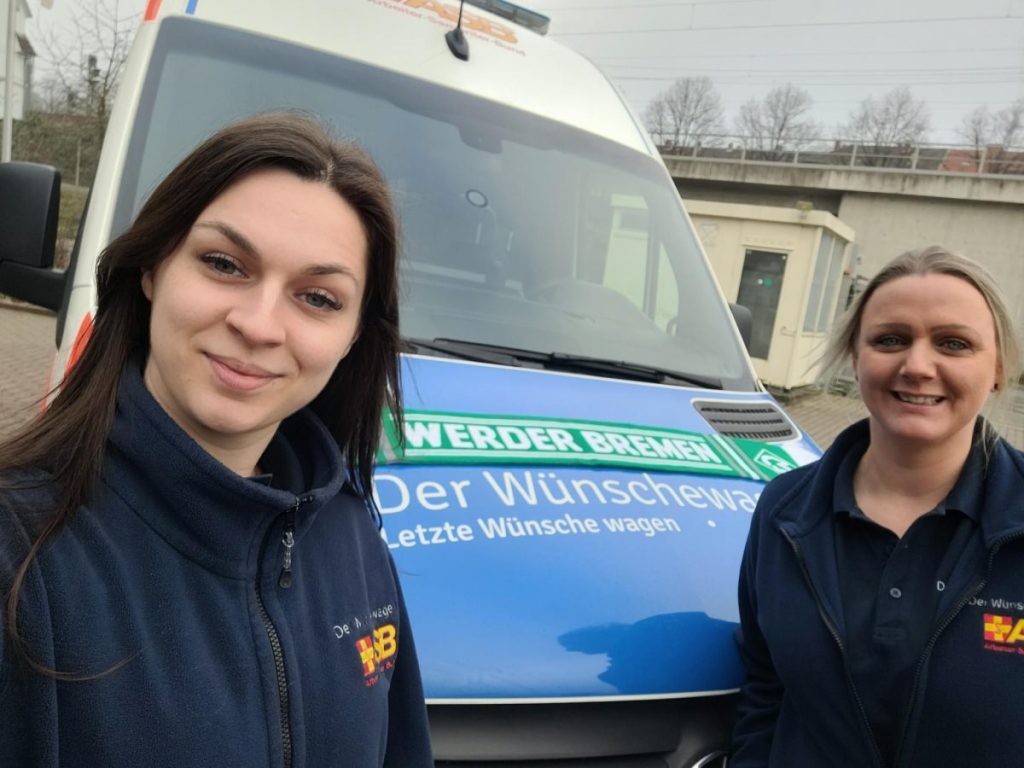 Die Wunscherfüllerinnen Lea und Claudia sind nach Wolfenbüttel gefahren, um Daniel abzuholen.