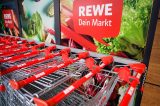 Zwei Rewe-MÃ¤rkte in unserer Region haben neuerdings einen ganz besonderen Mitarbeiter.