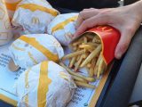 Pommes bei McDonalds