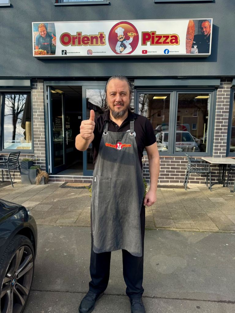 Bülent Demir hat sich die Pizza-Challenge einfallen lassen.