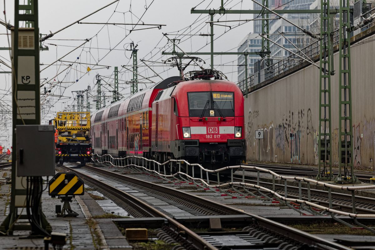 Die Deutsche Bahn sorgt fÃ¼r einen Wandel: Schon bald soll es weniger FunklÃ¶cher auf den Strecken geben.